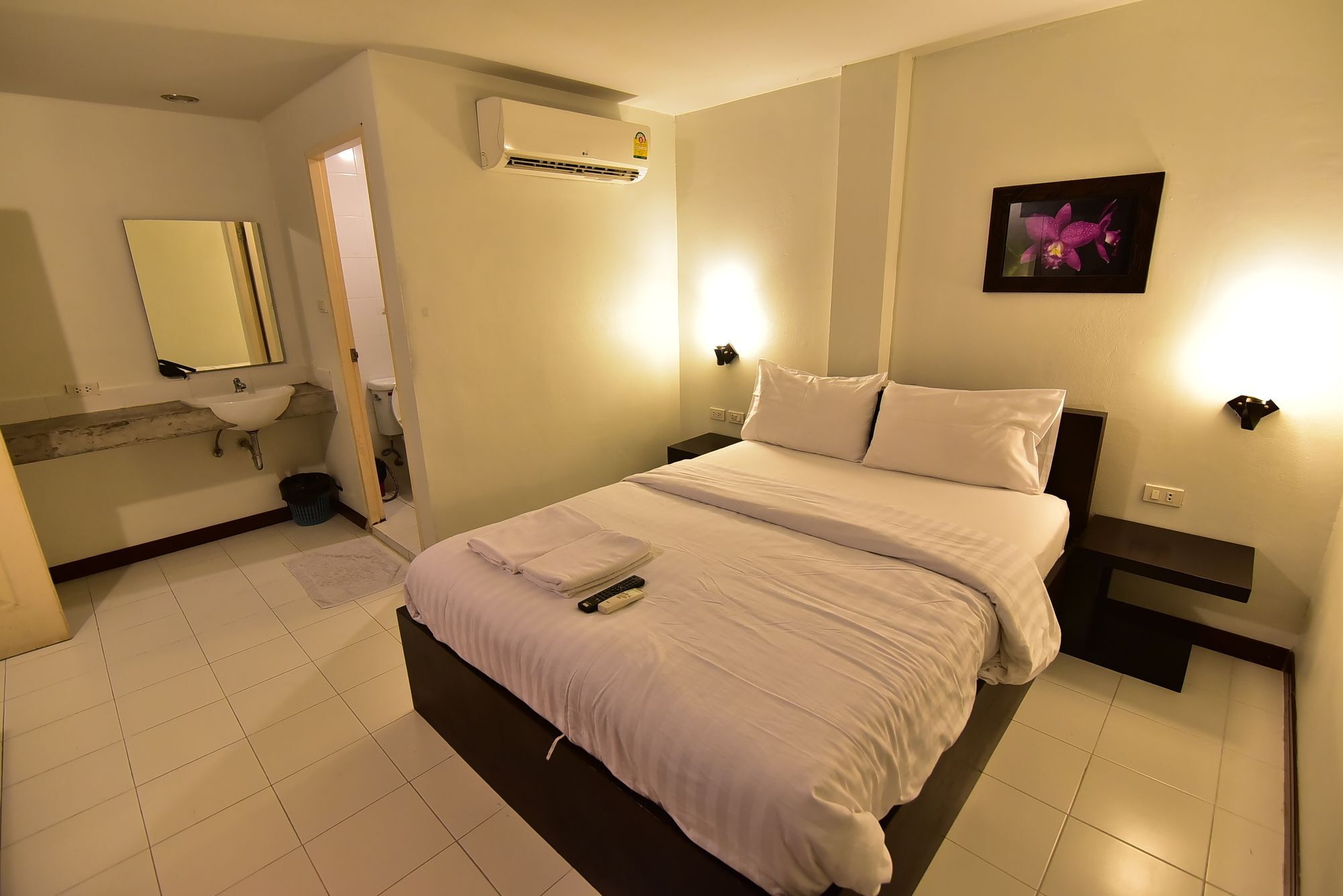 Ck Residence Pattaya Eksteriør billede