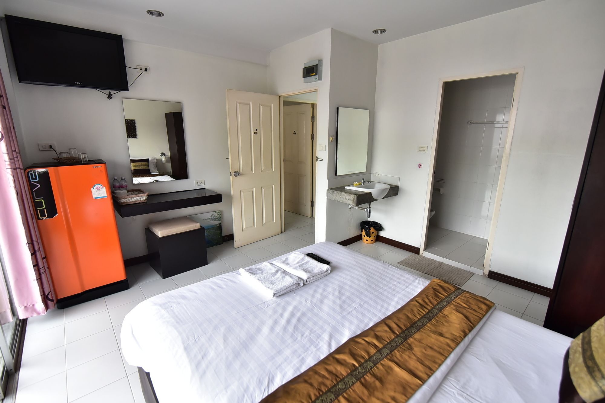 Ck Residence Pattaya Eksteriør billede